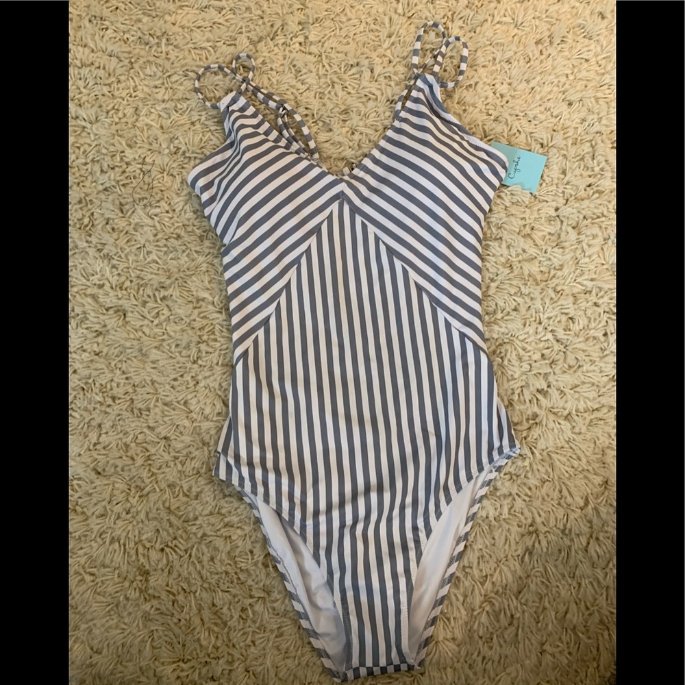 CUPSHE one piece striped swimsuit
